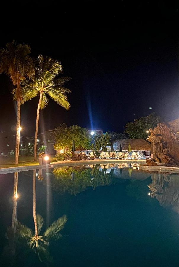 Royal Tahitien Hotel Papeete  Exterior photo